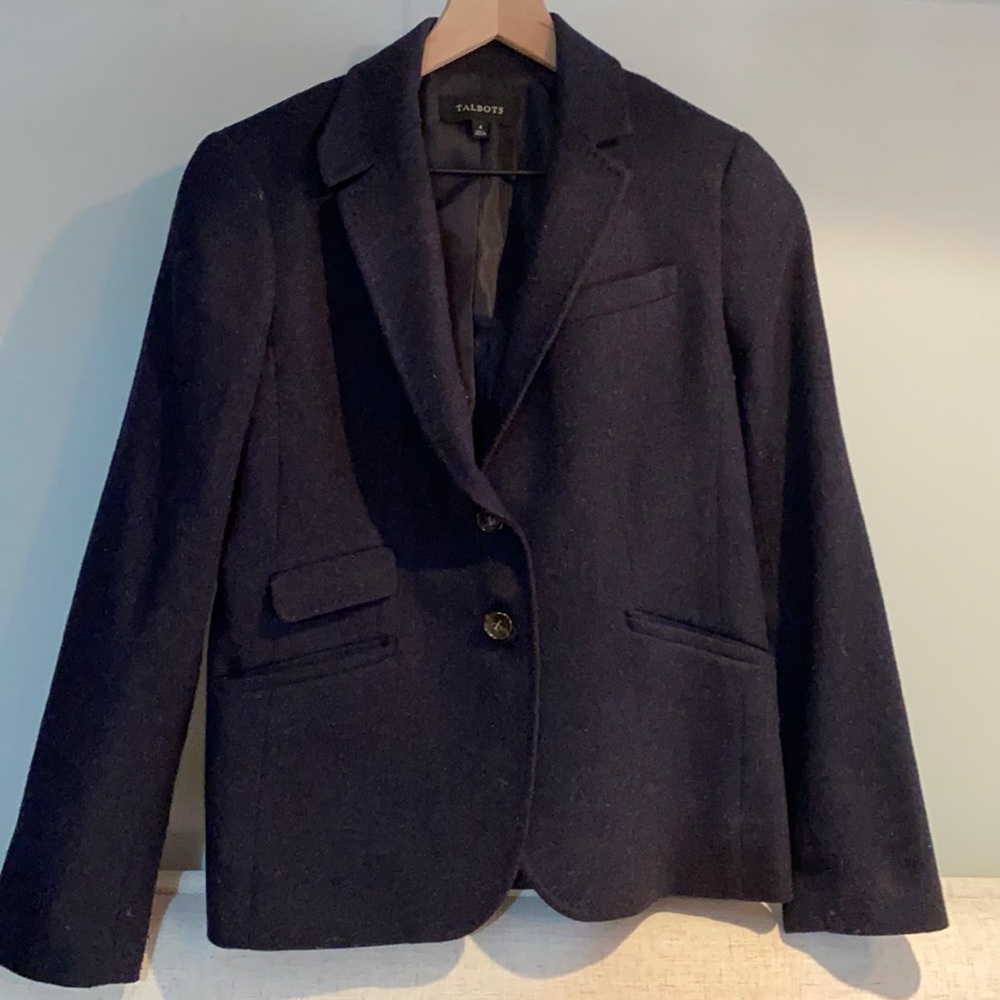 Wool navy blue blazer